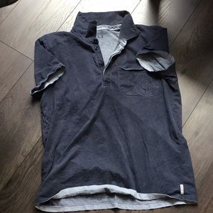 A/X men’s polo